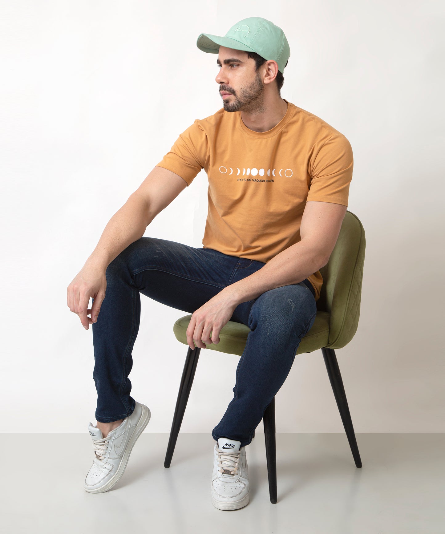 Mens Slim Fit Blue Jeans  201(1)